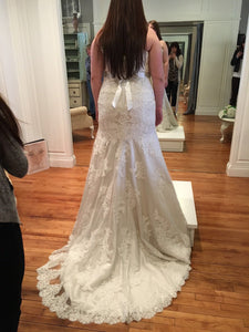 Essense of Australia 'D1617' size 16 new wedding dress back view on bride