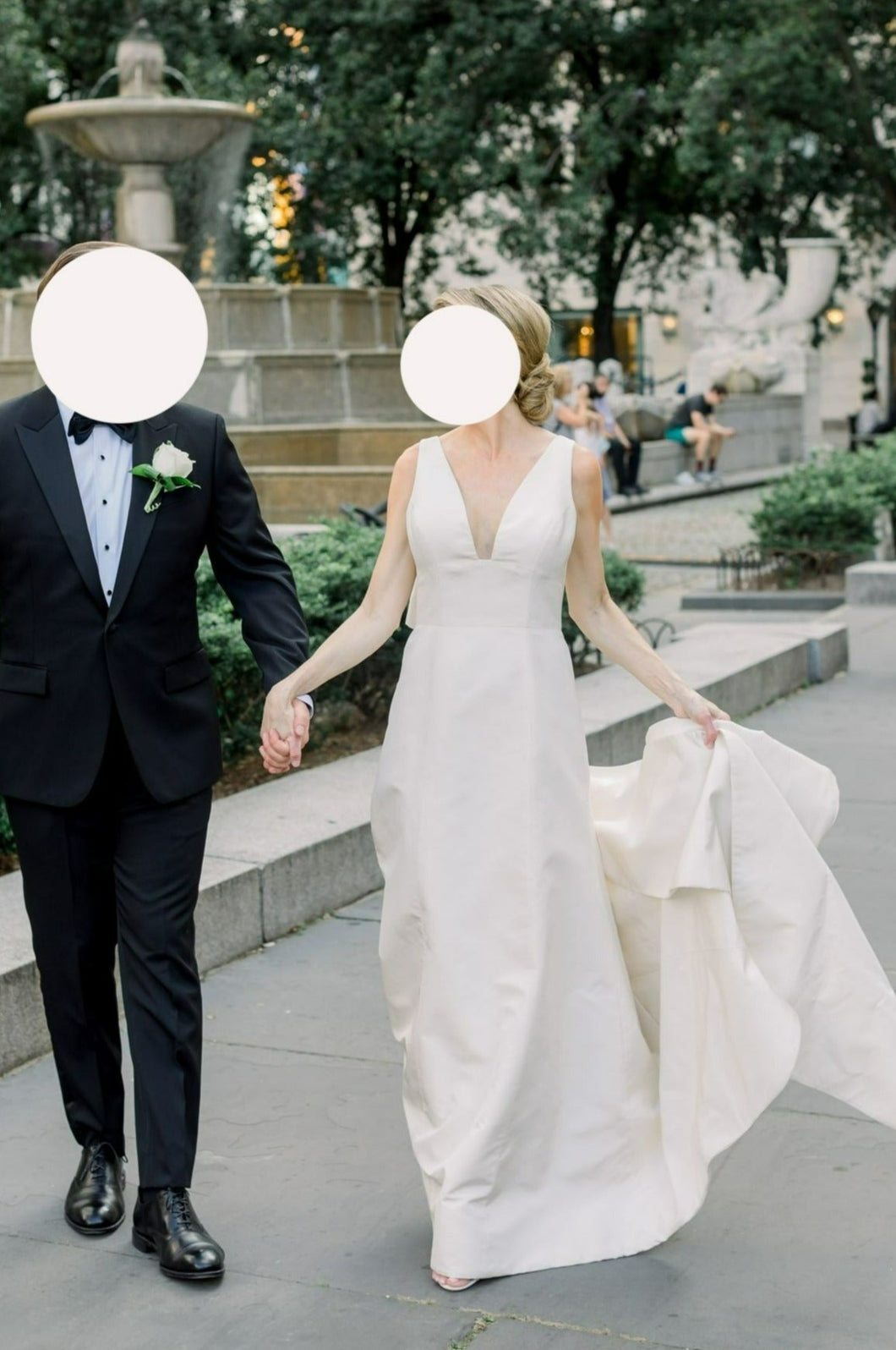 Carolina Herrera 'Aubrey ' wedding dress size-04 PREOWNED