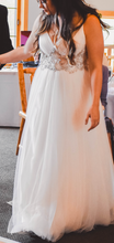 Load image into Gallery viewer, Maggie Sottero &#39;Unsure&#39; wedding dress size-10 PREOWNED
