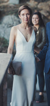 Load image into Gallery viewer, Sarah Seven &#39;Custom&#39; size 0 used wedding dress front view on bride
