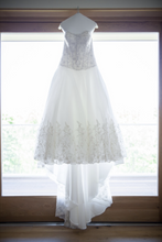 Load image into Gallery viewer, Allure &#39;Couture C206&#39; wedding dress size-12 PREOWNED
