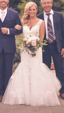 Load image into Gallery viewer, Casablanca &#39;Imperial&#39; size 8 used wedding dress front view on bride
