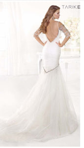 Tarik Ediz 'Mermaid' size 8 new wedding dress back view on model