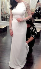 Load image into Gallery viewer, Pronovias &#39;Orsola&#39; size 4 new wedding dress front view on bride
