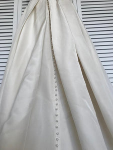 Lela Rose 'The Chesapeake' size 0 used wedding dress view of body of dress