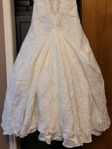 Davids Bridal 'YP3344' wedding dress size-04 PREOWNED