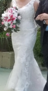 Casablanca 'Belladonna' size 14 used wedding dress front view on bride