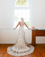 Load image into Gallery viewer, Mori Lee &#39;2807&#39; wedding dress size-04 PREOWNED
