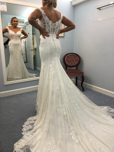 Lillian West '66012' wedding dress size-10 NEW