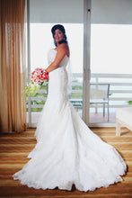 Load image into Gallery viewer, Maggie Sottero &#39;Camden&#39; wedding dress size-14 PREOWNED
