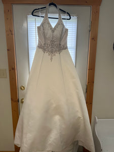 Allure Bridals '10/897962' wedding dress size-16 PREOWNED