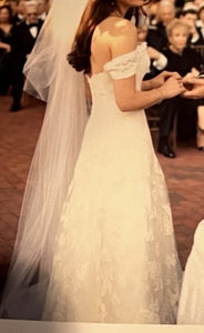 Anna Maier 'Alaina' wedding dress size-04 PREOWNED