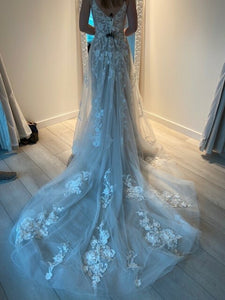 Essense of Australia 'D3492' wedding dress size-04 PREOWNED