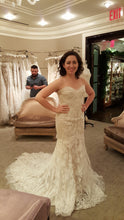 Load image into Gallery viewer, Ines Di Santo &#39;Amour&#39; wedding dress size-06 PREOWNED
