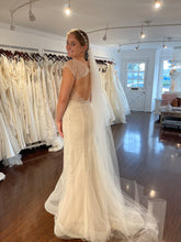 Load image into Gallery viewer, Anne Barge &#39;Sequoia&#39; wedding dress size-08 NEW
