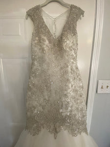 Allure Couture  'C343' wedding dress size-06 PREOWNED