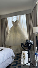 Load image into Gallery viewer, Demetrios &#39;Glamorous &#39; wedding dress size-16 PREOWNED

