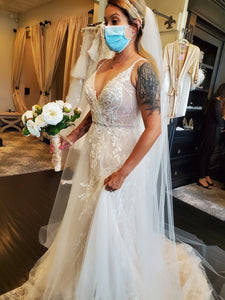 Pronovias 'Hyperion' wedding dress size-04 NEW