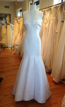 Load image into Gallery viewer, Angel Sanchez &#39;N001&#39; - Angel Sanchez - Nearly Newlywed Bridal Boutique - 1
