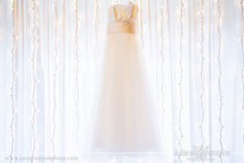 Load image into Gallery viewer, Amsale &#39;Strapless Parker&#39; - Amsale - Nearly Newlywed Bridal Boutique - 2
