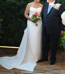 Monique Lhuillier 'Portia' size 12 used wedding dress front view on bride