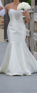 Cristiano Lucci 'Lana' size 2 used wedding dress front view on bride