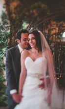 Load image into Gallery viewer, Allure &#39;Allure&#39; - Allure - Nearly Newlywed Bridal Boutique - 2
