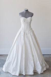 Dennis Basso 'For Kleinfeld' - Dennis Basso - Nearly Newlywed Bridal Boutique - 3