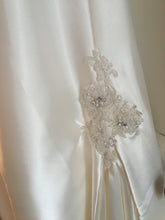 Load image into Gallery viewer, Maggie Sottero &#39;Alexandria&#39; size 6 new wedding dress view of train
