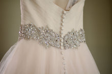 Load image into Gallery viewer, Mori Lee &#39;5276&#39; - Mori Lee - Nearly Newlywed Bridal Boutique - 2
