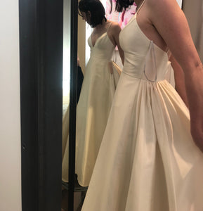 BHLDN 'Opaline' size 4 new wedding dress side view on bride