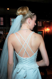 Pronovias 'Hechizo' size 0 used wedding dress back view on bride