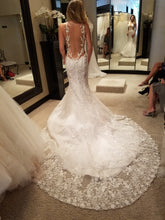 Load image into Gallery viewer, Ines Di Santo &#39;Vision&#39; size 4 used wedding dress back view on bride
