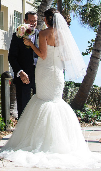 Mark Zunino 'Mermaid' size 4 used wedding dress back view on bride