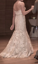Load image into Gallery viewer, Justin Alexander &#39;9720&#39; - JUSTIN ALEXANDER - Nearly Newlywed Bridal Boutique - 3
