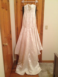 Demetrios Ilissa 959 Wedding Dress - Demetrios - Nearly Newlywed Bridal Boutique - 3