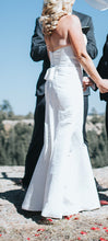 Load image into Gallery viewer, Amy Kuschel &#39;Lennon&#39; size 6 used wedding dress back view on bride
