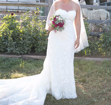 Load image into Gallery viewer, Pronovias &#39;Primael&#39; - Pronovias - Nearly Newlywed Bridal Boutique - 5
