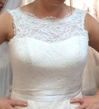 Load image into Gallery viewer, Mikaella &#39;1802&#39; size 10 new wedding dress front view close up on bride
