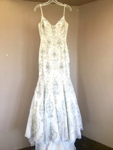 Load image into Gallery viewer, Stephen Yearick &#39;Couture&#39; size 2 used wedding dress front view on hanger
