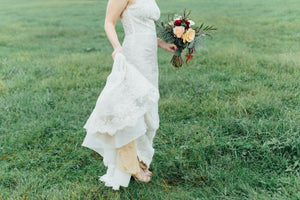 Lian Carlo' 6885' size 10 used wedding dress side view on bride