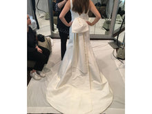 Load image into Gallery viewer, Carolina Herrera &#39;Aubrey&#39; size 0 used wedding dress back view on bride

