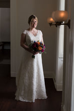 Load image into Gallery viewer, Modern Trousseau &#39;Honey&#39; size 12 used wedding dress front view on bride
