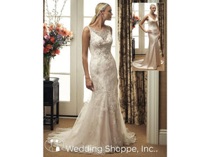 Casablanca '2211' size 4 new wedding dress front view on model