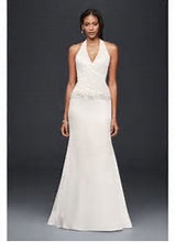 Load image into Gallery viewer, David&#39;s Bridal &#39;Charmeuse Trumpet&#39; size 10 new wedding dress front view on model
