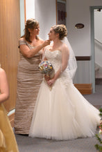 Load image into Gallery viewer, Maggie Sottero &#39;Nora&#39; - Maggie Sottero - Nearly Newlywed Bridal Boutique - 2
