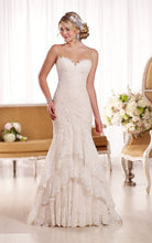 Load image into Gallery viewer, Essence of Australia &#39;EE-D1910CR&#39; size 6 new wedding dress front view on model

