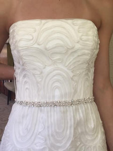 Rivini 'Applique' size 4 new wedding dress front view close up on bride