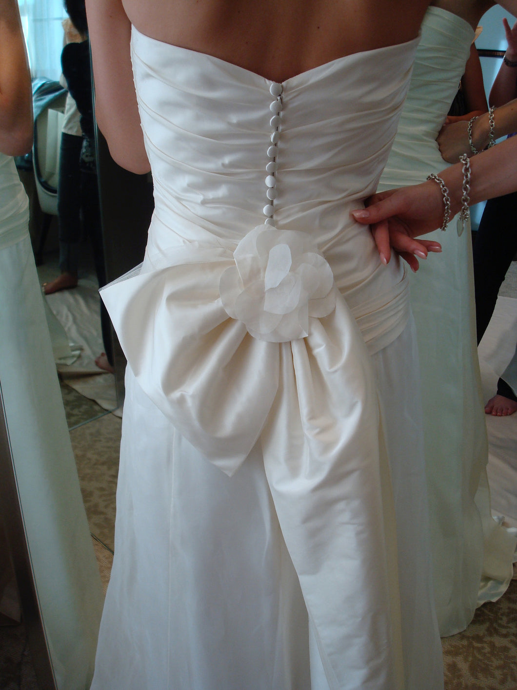 Jenny Lee 'Silk Taffeta' size 4 used wedding dress back view on bride