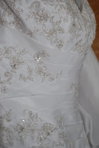 David's Bridal '9606' size 12 used wedding dress view of beading